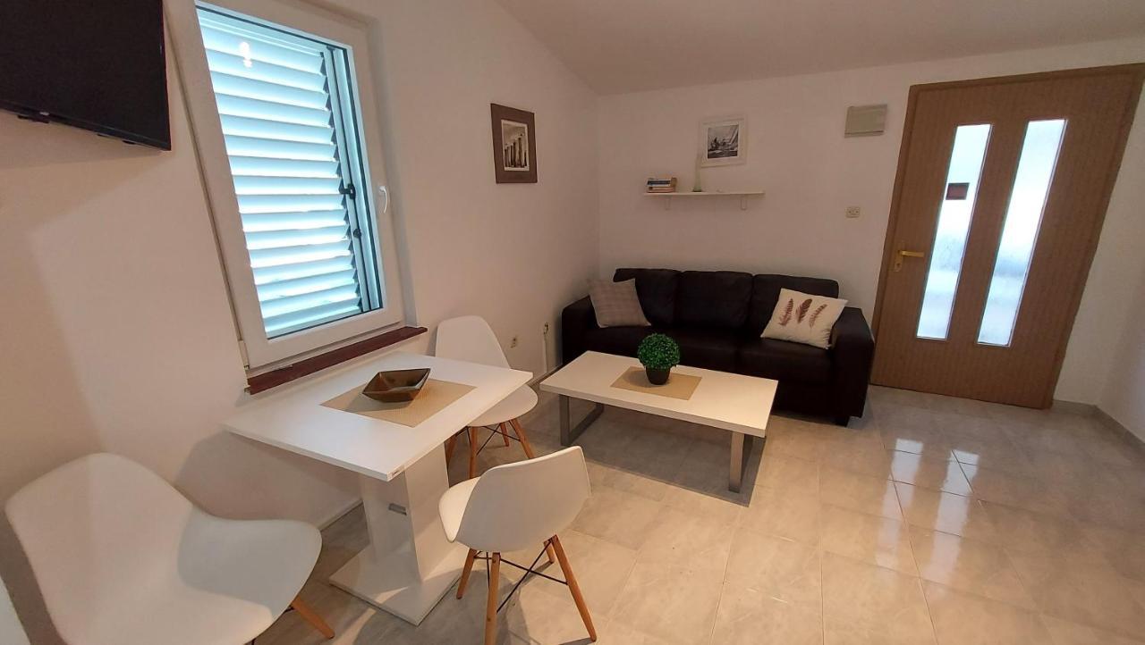 Apartamento Soline Ada Pjescana Uvala Exterior foto