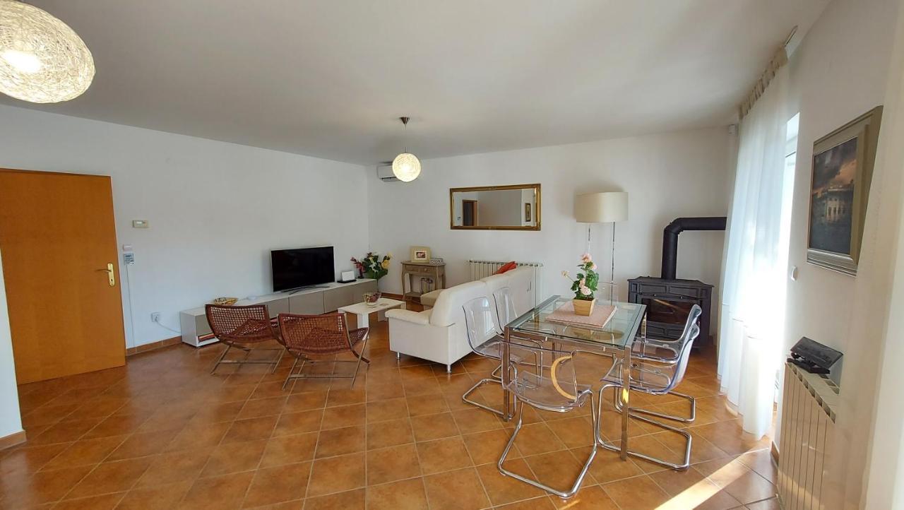 Apartamento Soline Ada Pjescana Uvala Exterior foto